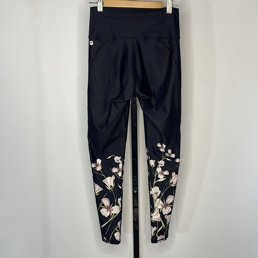 Fabletics Women’s Define PowerHold® High-Waisted Legging Sz XS Cascading Flowers - Picture 7 of 10
